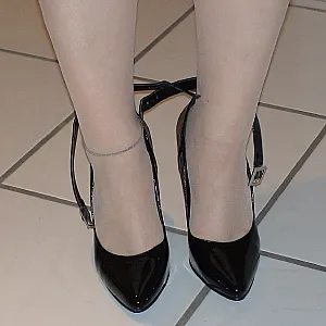 Geil in Schwarzen Domina Heels Galeriebild
