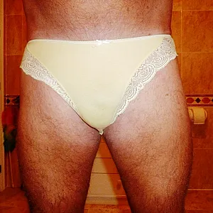 Ich liebe es Dessous zu tragen ein geiles Gefühl Galeriebild