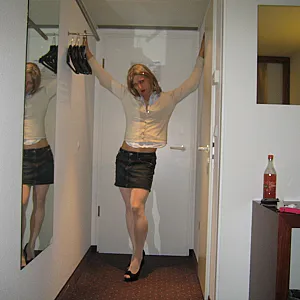 Hello gallery image