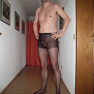 Mal in Strumpfhose Galeriebild