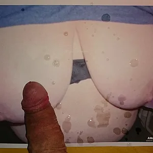 tits shot gallery image