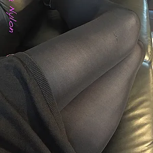 First image of I-love-Nylons's Gallery - Black is beautiful