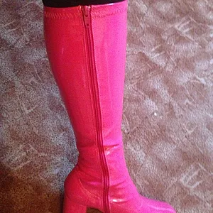 Meine neuen Nuttenstiefel Galeriebild