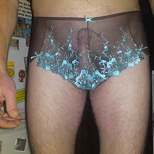 wichsen in dessous Galeriebild