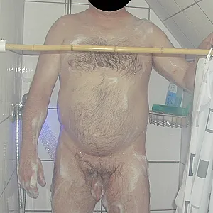 showering gallery image