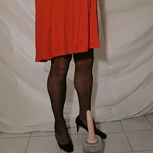 Ein neues rotes Kleid Galeriebild