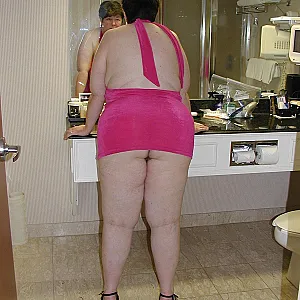 Hooker Teresa gallery image