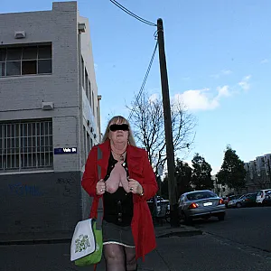 more of me in the the city Galeriebild