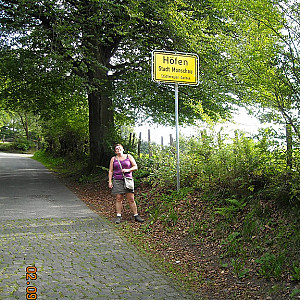 First image of hechtpaar's Gallery - walking outdoors