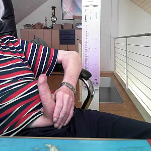 wanking gallery image