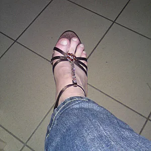 Shoes gallery image