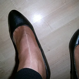 Heels and Pumps gallery image