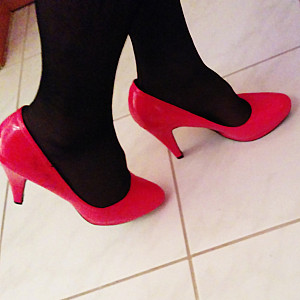 Pinke Heels + Nylon Galeriebild