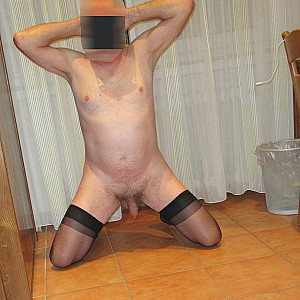 on the knees gallery image