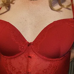 me in red dessous gallery image