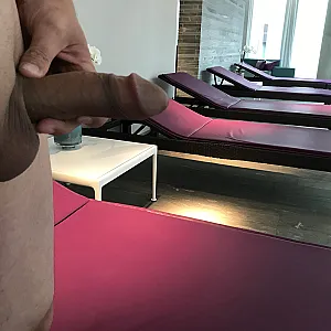 public dressing room gallery image