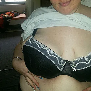 horny tits gallery image