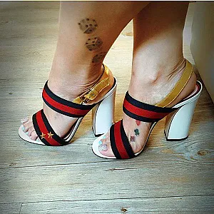 Feets gallery image