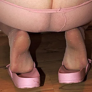 in a pointing pantyhose gallery image