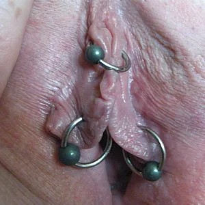 Her cunt gallery image