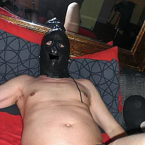 Sklave mit Maske Galeriebild