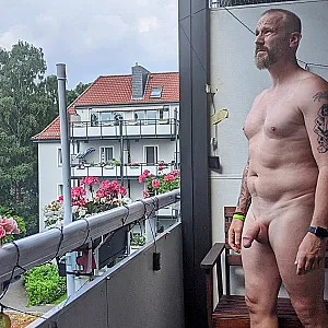Hotel-Balkon und der eigene Balkon Galeriebild