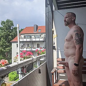 Hotel-Balkon und der eigene Balkon Galeriebild