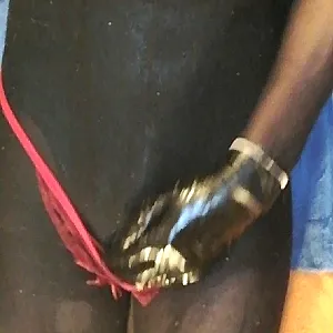 In Schwarzem Catsuite mit meinem neuen G-String Tanga Galeriebild