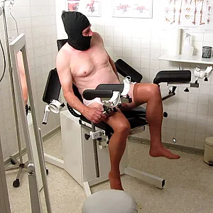 Vidcap Sklavenuntersuchung 06 Galeriebild