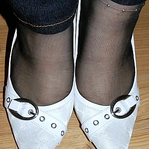 Füße in verschiedenen Heels Galeriebild