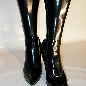 Latexleggins gallery image