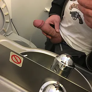 Airplane gallery image