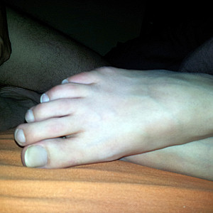 my wifes feets gallery image