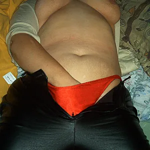 Rotes Höschen Teil 1 Galeriebild