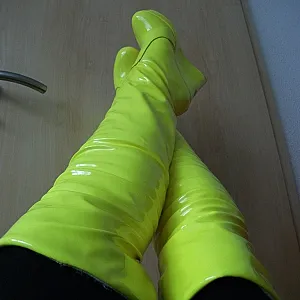 Yellow Sunshine gallery image