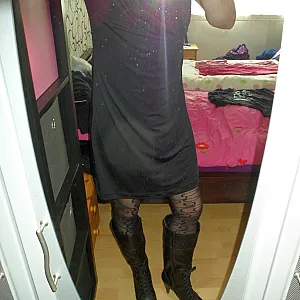 Neues Kleid und neuer Rock Galeriebild