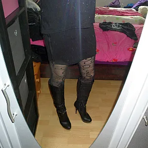 Neues Kleid und neuer Rock Galeriebild
