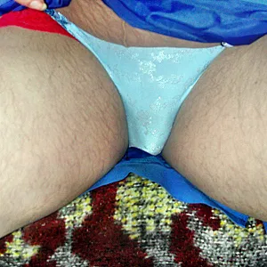Strapse, Damenwäsche, Nylons Galeriebild