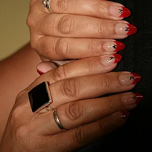First image of annadevot's Gallery - Sharp nails ...