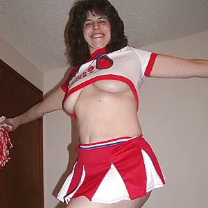 Cheerslut's Wet Panties Galeriebild