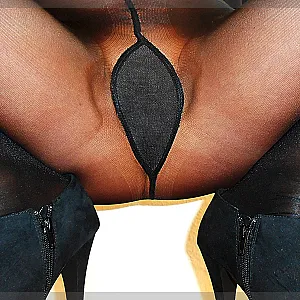 Nylons gallery image