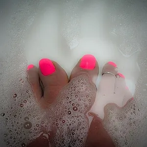 First image of Fickfrosch47's Gallery - Rose and Heels