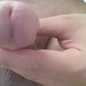 Nude gallery image