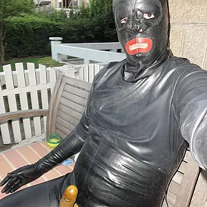 Outdoor in Latex 2 gallery image