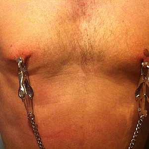 Nipple-Games Galeriebild
