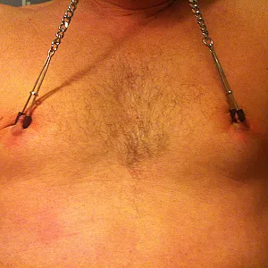 Nipple-Games Galeriebild