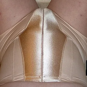 Bodice and sanitary napkins 2 gallery image
