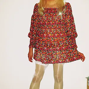 Nadine in blond gallery image