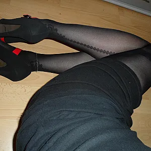 Naht-FSH und Heels Galeriebild