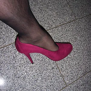 nylons Galeriebild